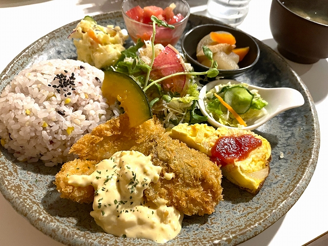 鳥取県　米子市　フレイスにてタルタル鱈フライ